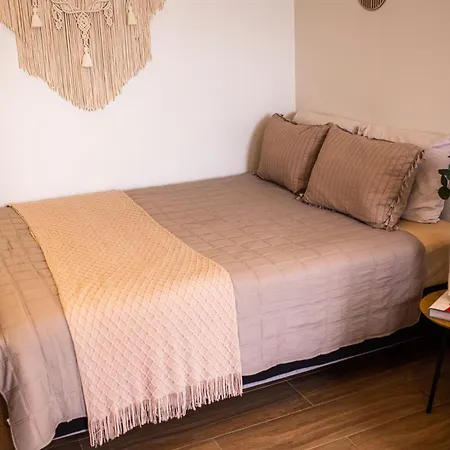 Проживание в семье The Boho Breeze Кос