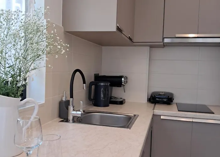 The Boho Breeze * 科斯镇